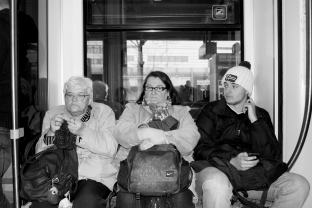 Berlin, Menschen in der U-Bahn
